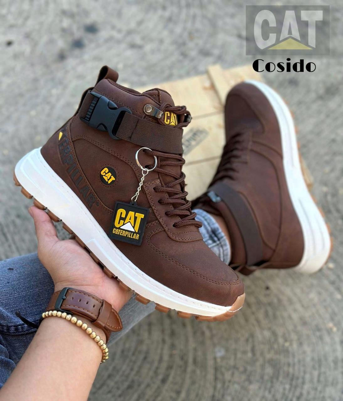 COLECCIÓN PREMIUM CAT WALK + CAJA